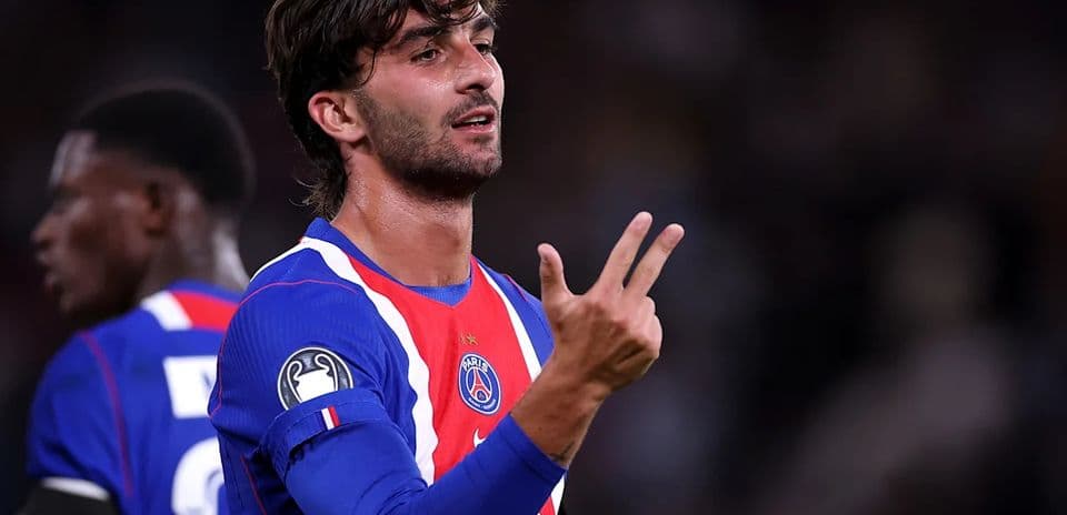 Ferran Torres brilla con un hat-trick en la victoria del PSG; Barcelona, Liverpool y Arsenal también ganan en la jornada inaugural de la Champions League Ferran Torres brilla con un hat-trick en la victoria del PSG; Barcelona, Liverpool y Arsenal también ganan en la jornada inaugural de la Champions League
