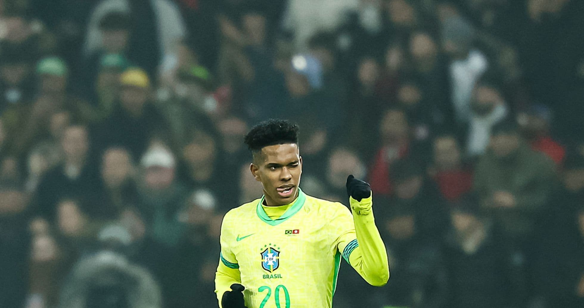 Estevao regresa a Brasil tras superar una grave lesión y habla sobre su ausencia en el Mundial Estevao regresa a Brasil tras superar una grave lesión y habla sobre su ausencia en el Mundial