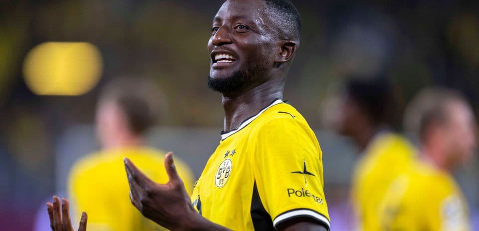 Serhou Guirassy supera a Lewandowski y brilla en la victoria de Borussia Dortmund Serhou Guirassy supera a Lewandowski y brilla en la victoria de Borussia Dortmund