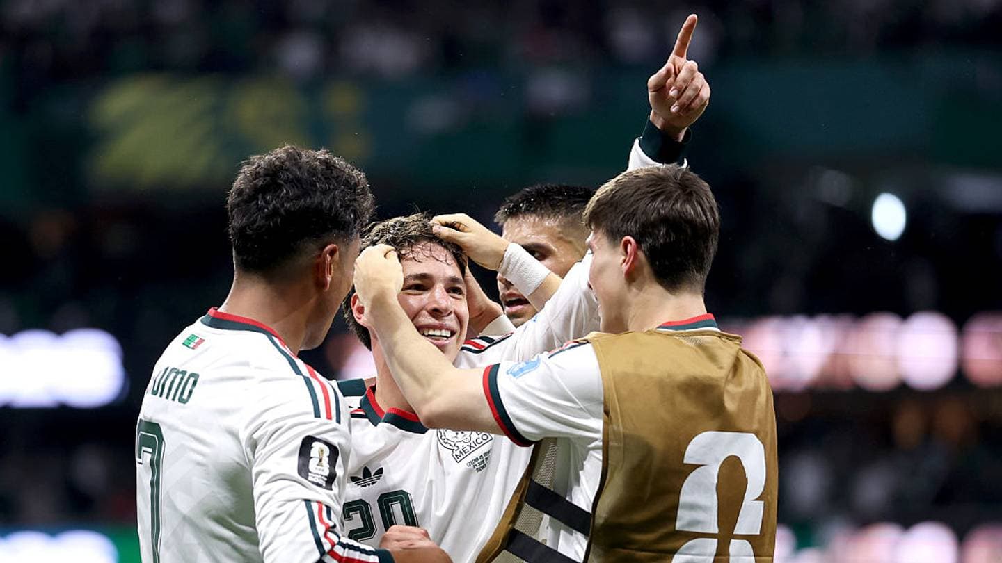 Calificaciones de los jugadores de México ante Chequia: Una segunda mitad mágica para cerrar una fase de grupos soñada Calificaciones de los jugadores de México ante Chequia: Una segunda mitad mágica para cerrar una fase de grupos soñada