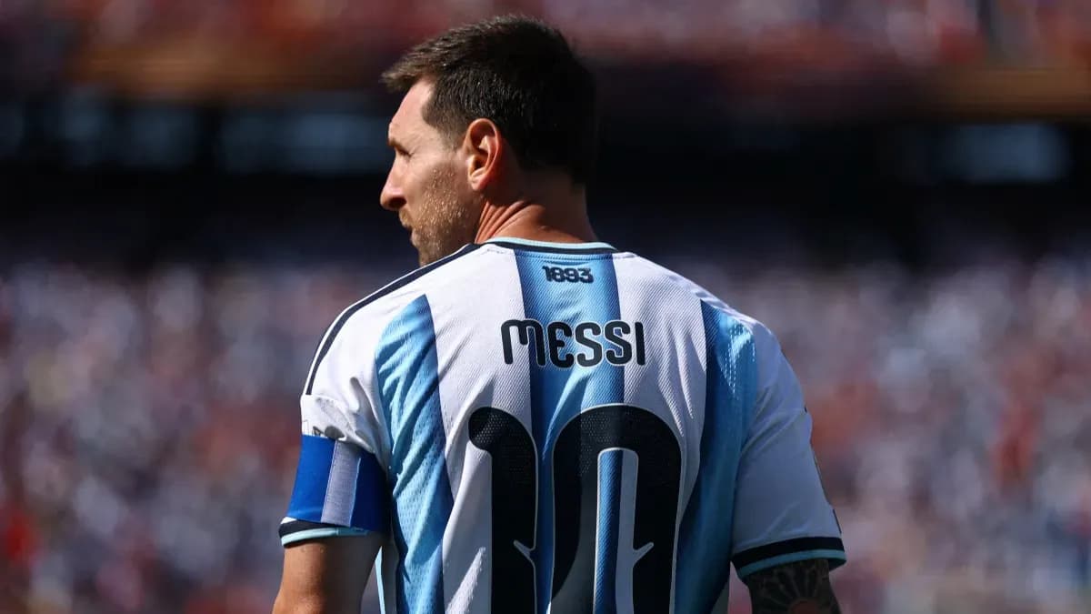 El triste final de Messi en un Mundial marcado por el anti-fútbol argentino El triste final de Messi en un Mundial marcado por el anti-fútbol argentino