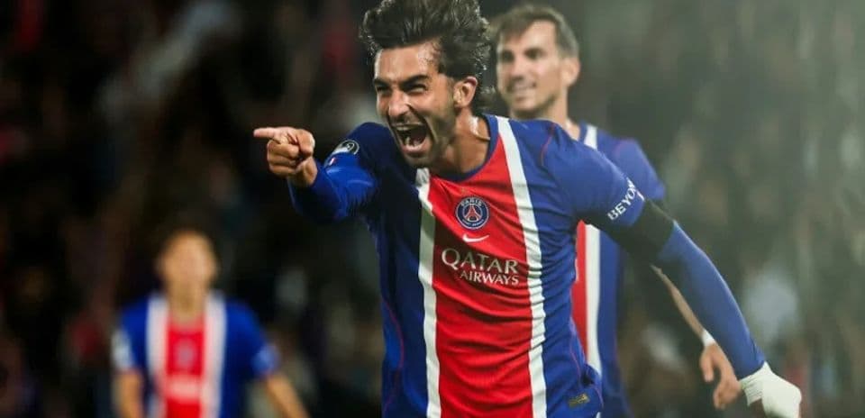 PSG arrasa a Slovan y Liverpool vence a Atlético en la Liga de Campeones PSG arrasa a Slovan y Liverpool vence a Atlético en la Liga de Campeones