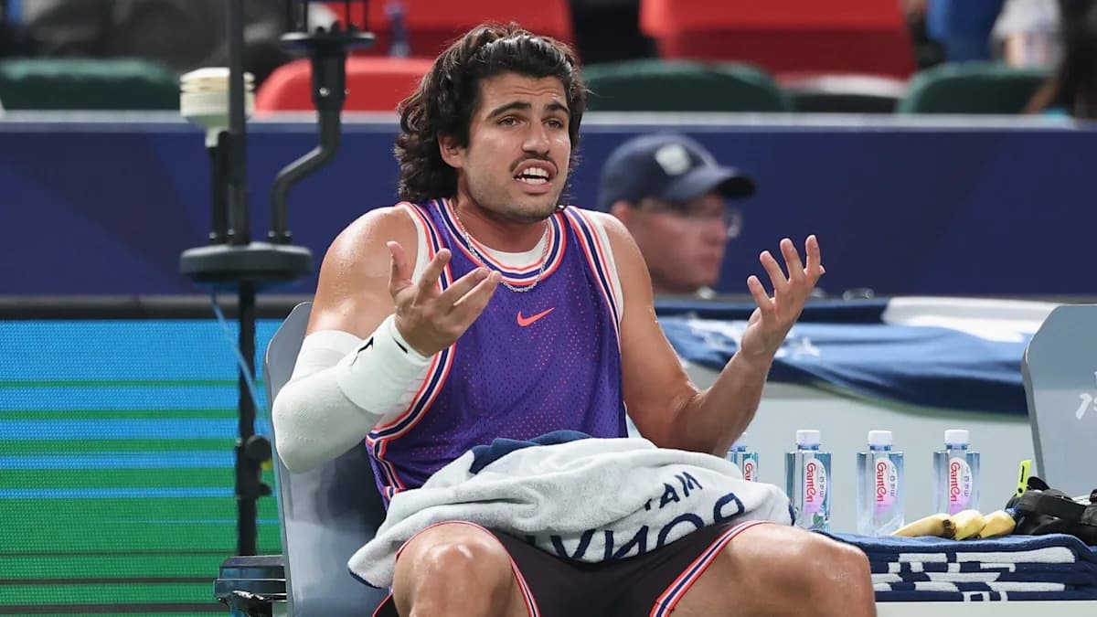 Las derrotas de Carlos Alcaraz en la temporada tras su sorpresiva caída ante Zizou Bergs en Shanghai Masters Las derrotas de Carlos Alcaraz en la temporada tras su sorpresiva caída ante Zizou Bergs en Shanghai Masters