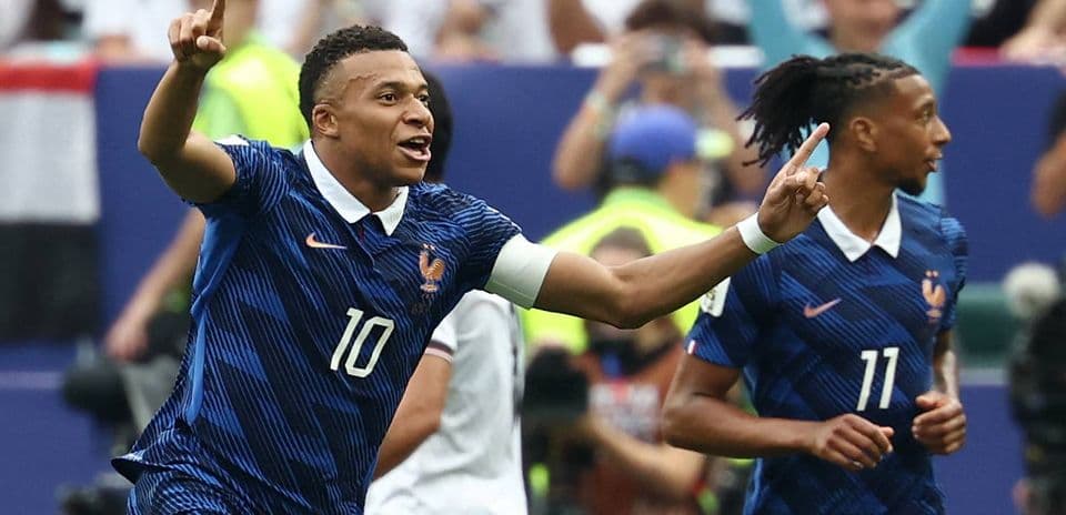 Valoraciones de los jugadores de Francia ante Irak: Mbappé imparable pese a tormentas Valoraciones de los jugadores de Francia ante Irak: Mbappé imparable pese a tormentas