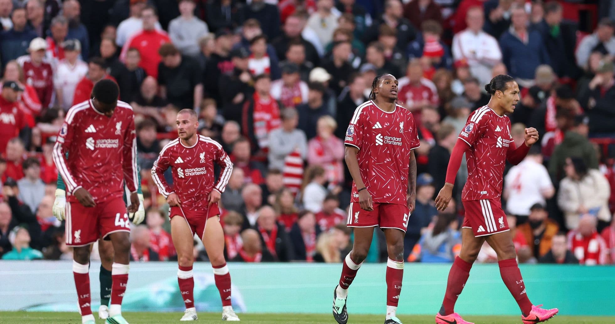 Valoraciones de jugadores del Liverpool ante Man City: Fracaso de Wirtz y humillación de Frimpong en derrota 0-3 Valoraciones de jugadores del Liverpool ante Man City: Fracaso de Wirtz y humillación de Frimpong en derrota 0-3