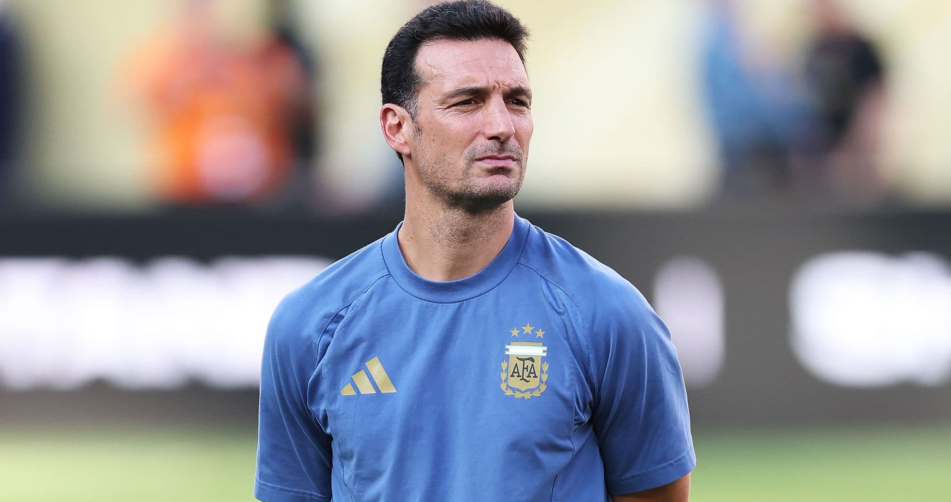 Jugadores de Argentina piden que Lionel Scaloni continúe como entrenador tras triunfo en Mundial 2022 Jugadores de Argentina piden que Lionel Scaloni continúe como entrenador tras triunfo en Mundial 2022