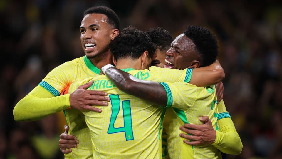 Brasil busca romper una sequía de 24 años y conquistar su sexta estrella en la Copa del Mundo Brasil busca romper una sequía de 24 años y conquistar su sexta estrella en la Copa del Mundo