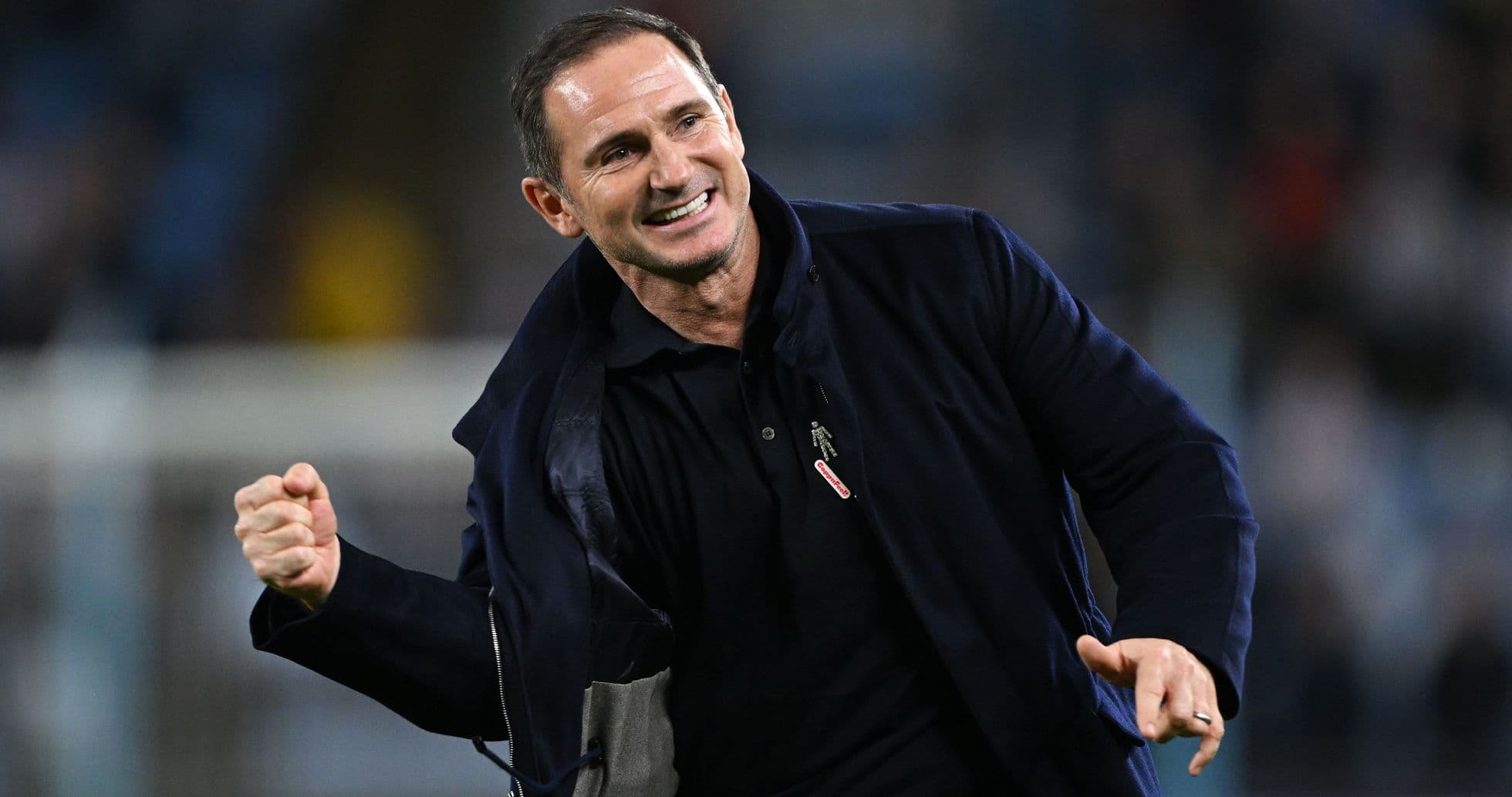 Frank Lampard celebra la actuación impecable de Coventry City en la goleada sobre Newcastle United Frank Lampard celebra la actuación impecable de Coventry City en la goleada sobre Newcastle United