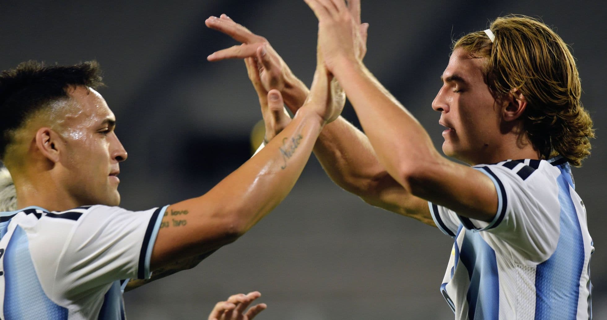 Argentina arrasa a Bolivia con un contundente 4-0 en su regreso a casa Argentina arrasa a Bolivia con un contundente 4-0 en su regreso a casa