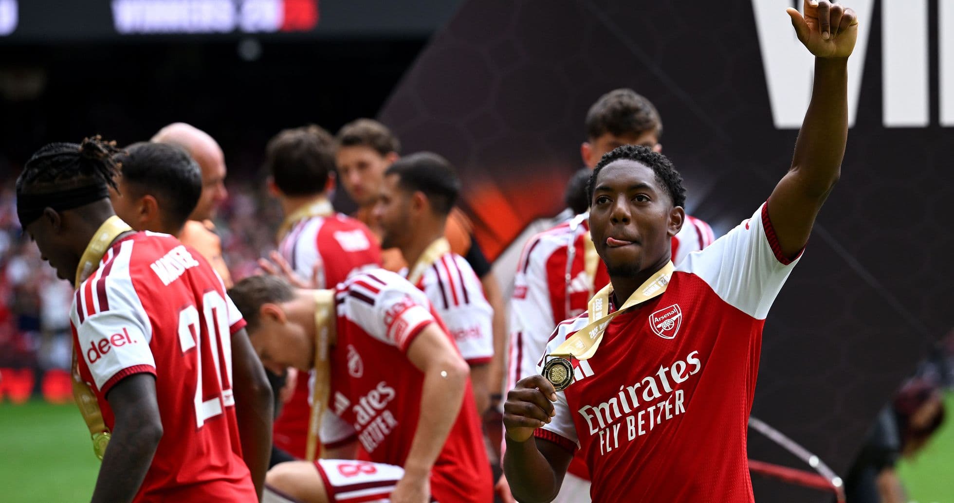 Alan Pardew destaca la superioridad de Arsenal tras su victoria en la Community Shield Alan Pardew destaca la superioridad de Arsenal tras su victoria en la Community Shield