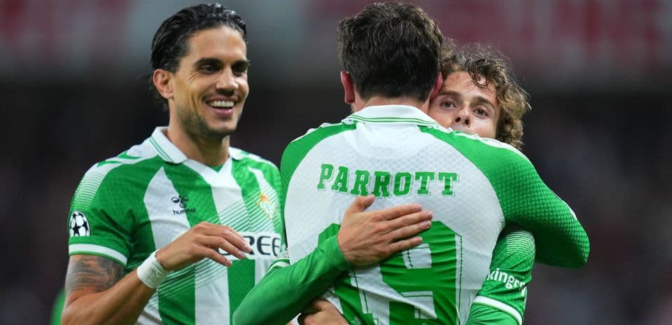 Troy Parrott brilla y Ethan Mbappé recibe roja en victoria de Real Betis sobre Lille en Champions League Troy Parrott brilla y Ethan Mbappé recibe roja en victoria de Real Betis sobre Lille en Champions League