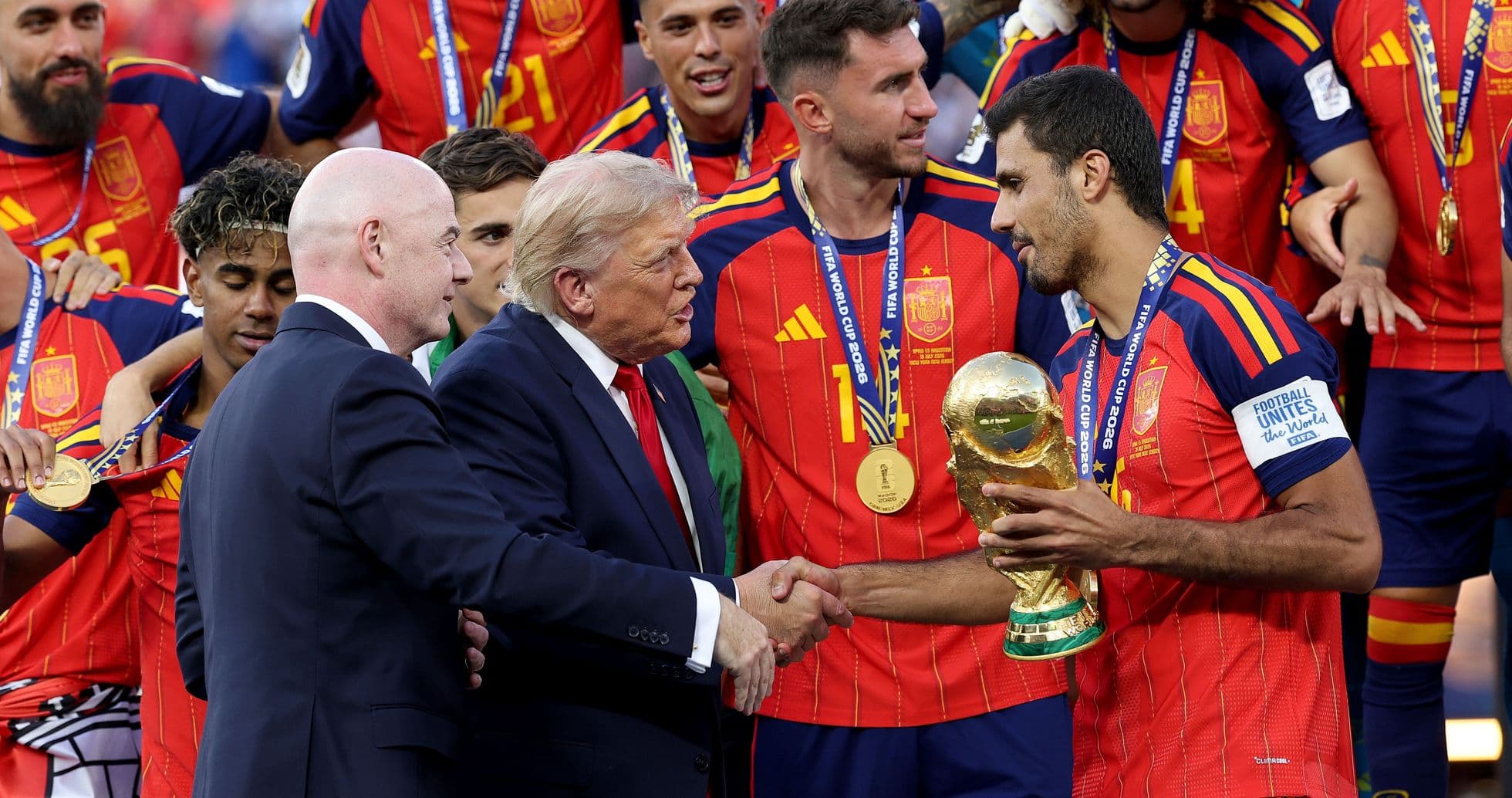 Mundial 2026: Entre el Brillo del Fútbol y las Sombras de la Política y el Dinero Mundial 2026: Entre el Brillo del Fútbol y las Sombras de la Política y el Dinero