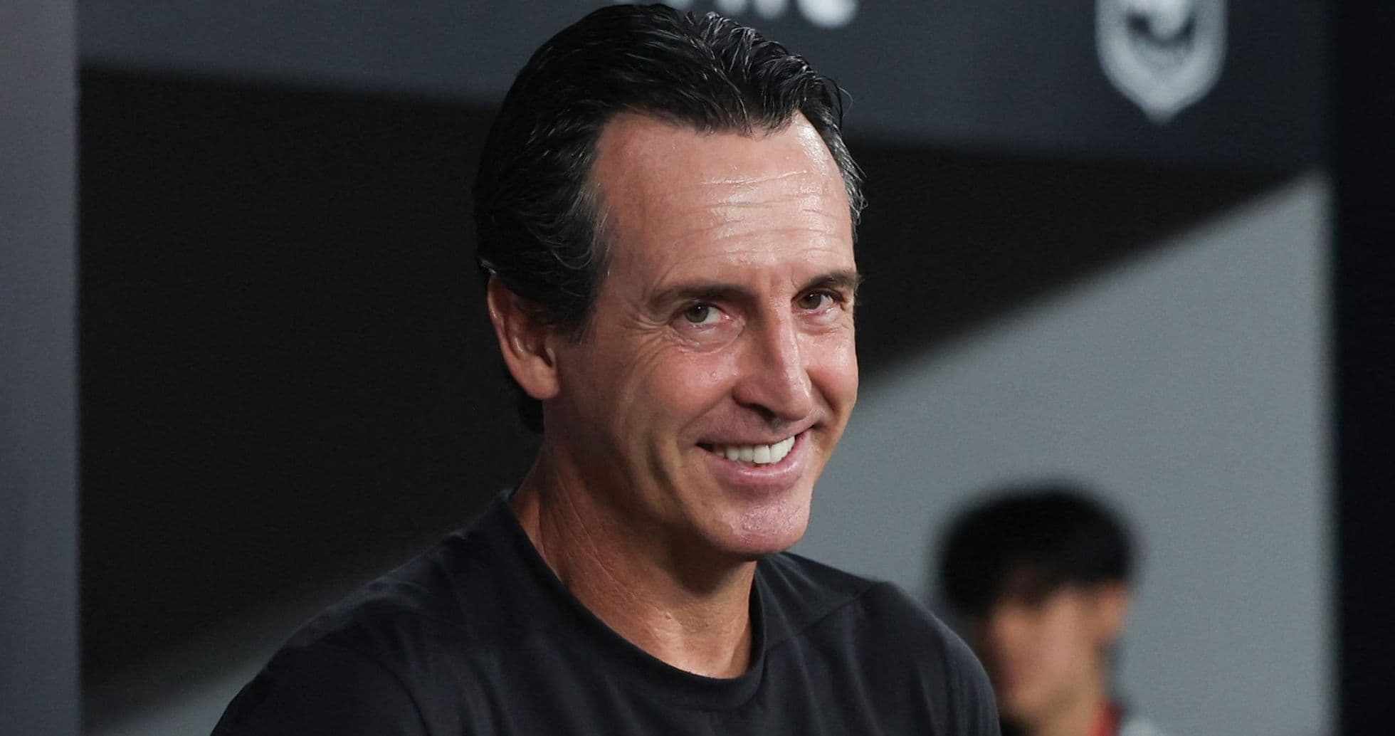 Unai Emery señala a PSG como favoritos antes del choque contra Aston Villa en la Supercopa de la UEFA Unai Emery señala a PSG como favoritos antes del choque contra Aston Villa en la Supercopa de la UEFA