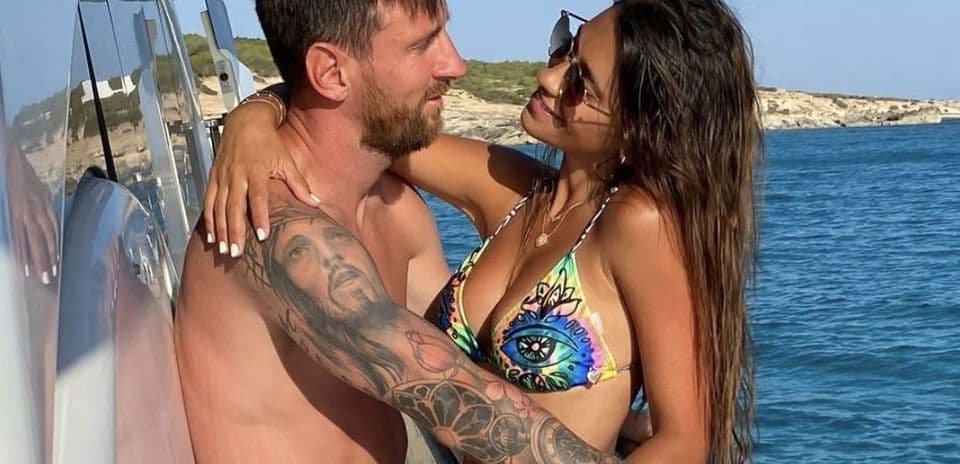 Lionel Messi dedica un emotivo mensaje de cumpleaños a su esposa en Instagram Lionel Messi dedica un emotivo mensaje de cumpleaños a su esposa en Instagram