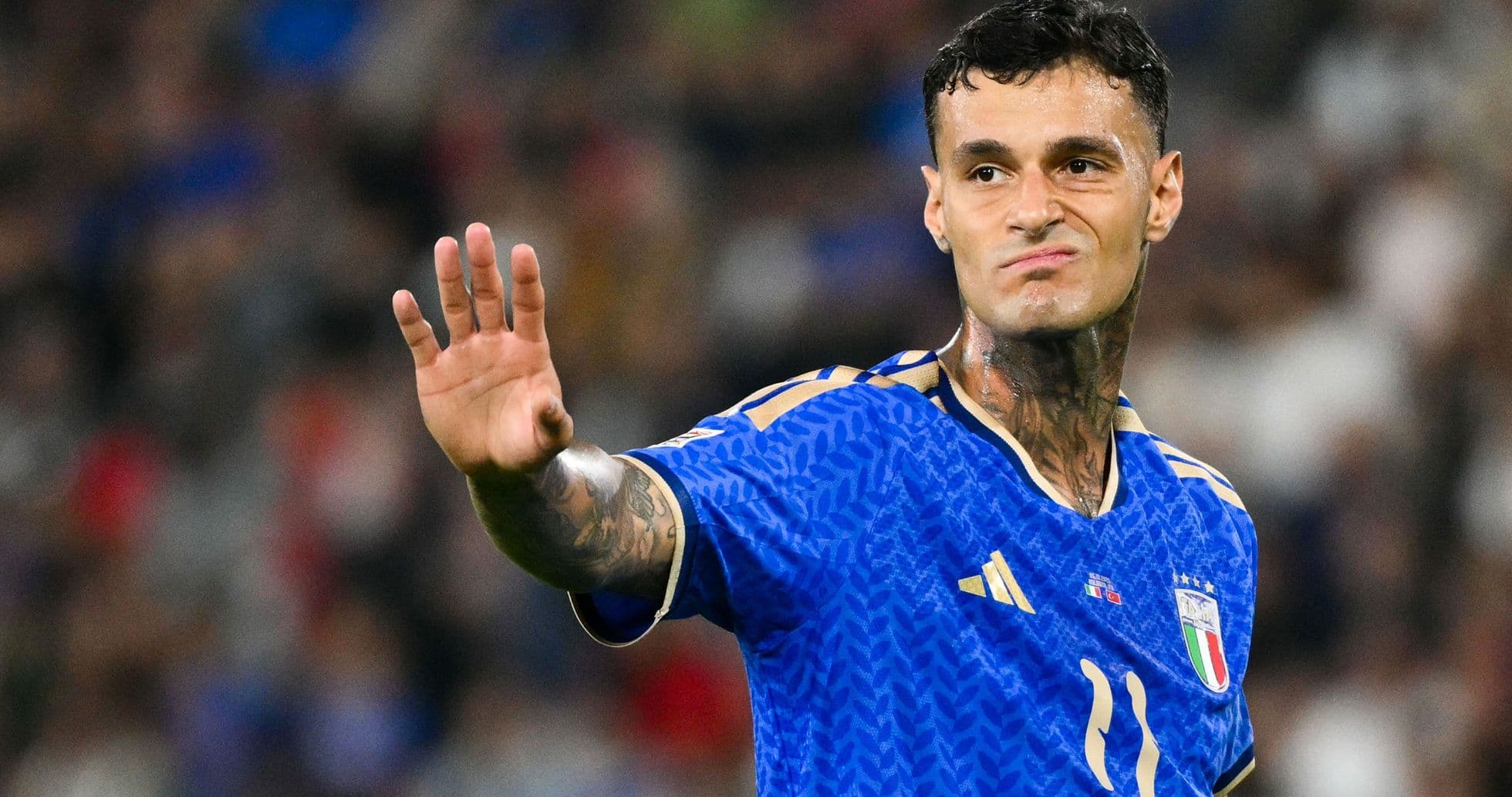 Gianluca Scamacca destaca la resistencia de Italia tras vencer a Turquía en la Liga de Naciones Gianluca Scamacca destaca la resistencia de Italia tras vencer a Turquía en la Liga de Naciones